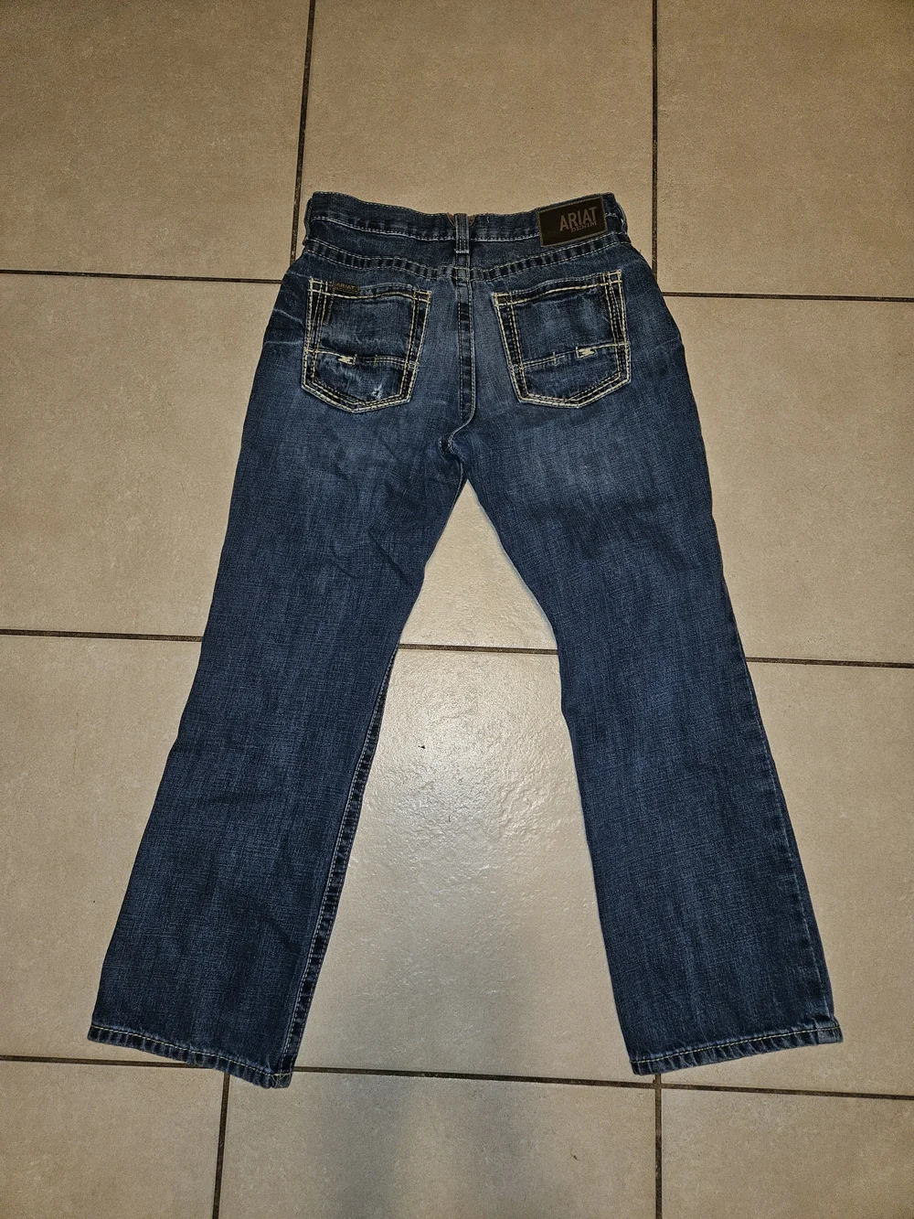 Ariat relaxed fit